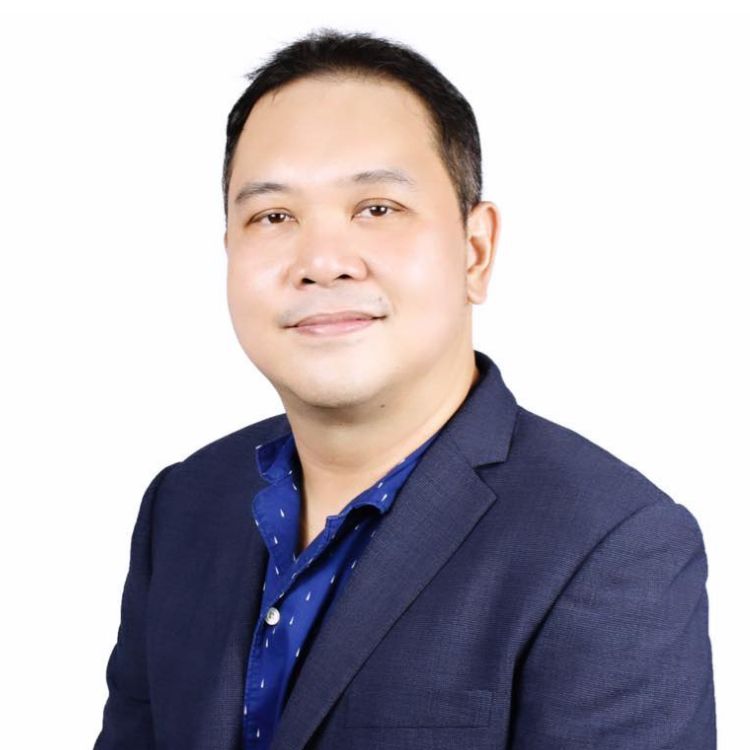 DR. ERIC S. PARILLA